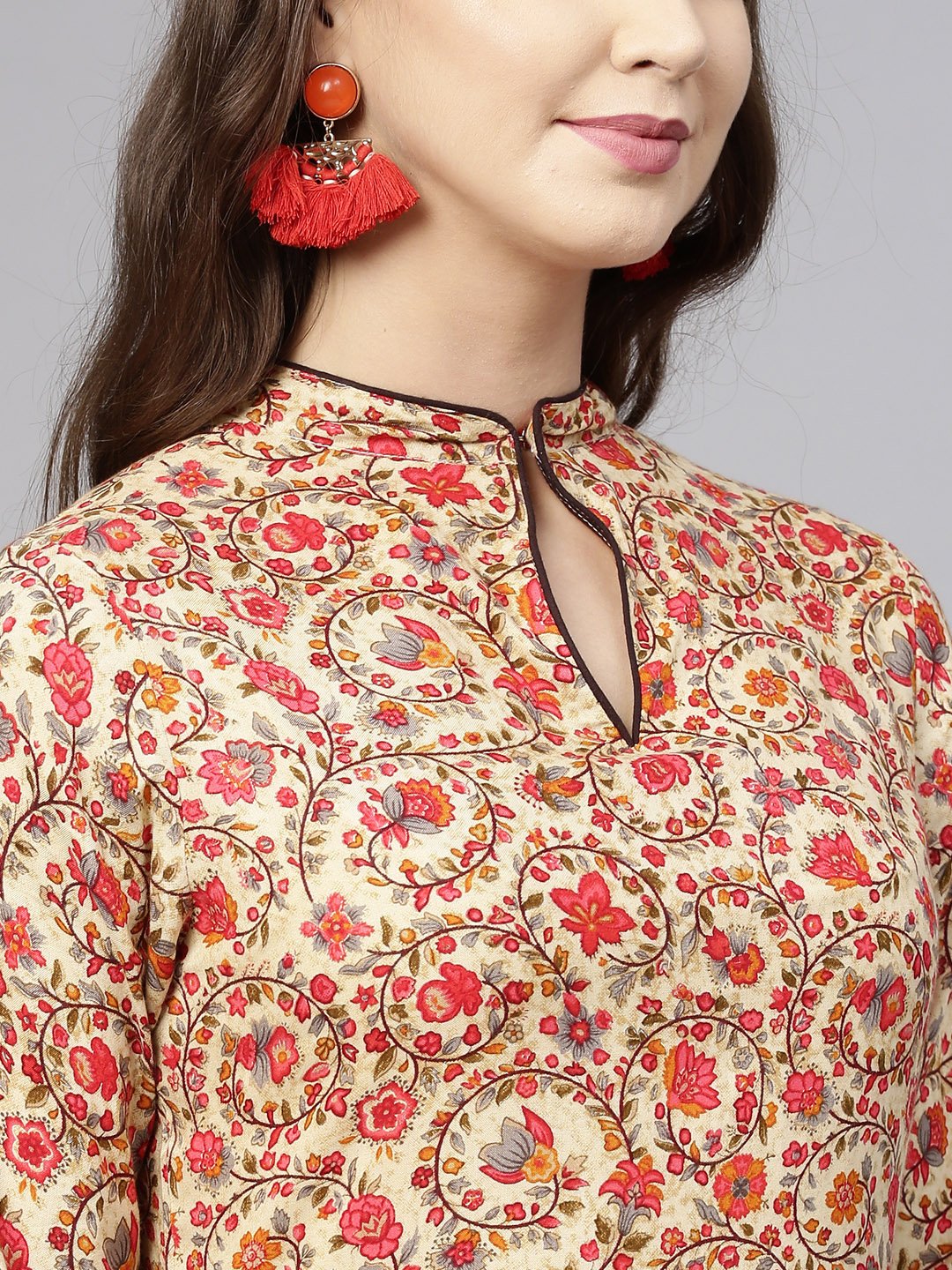 Red Printed Short Sleeve Cotton Kurta | LASVINI - Redefining Indian Fashion with Elegance