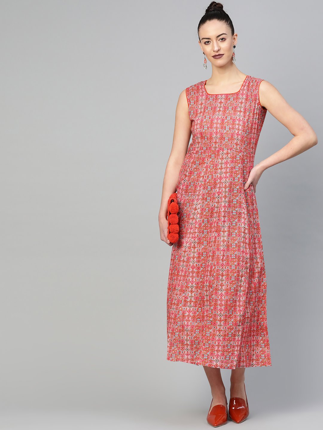 Women Red & Pink Geometric Printed Maxi Dress | LASVINI - Redefining Indian Fashion with Elegance