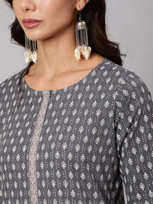 Women Grey Printed Straight Kurta With Three Quarter Sleeves | LASVINI - Redefining Indian Fashion with Elegance