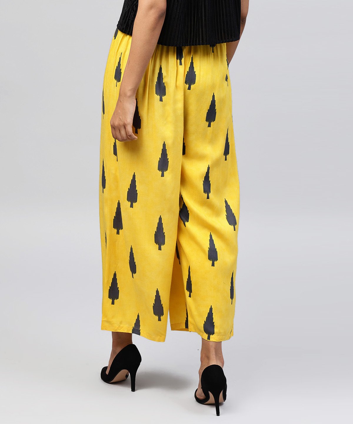 Yellow Printed Ankle Length Cotton Straight Pallazo | LASVINI - Redefining Indian Fashion with Elegance