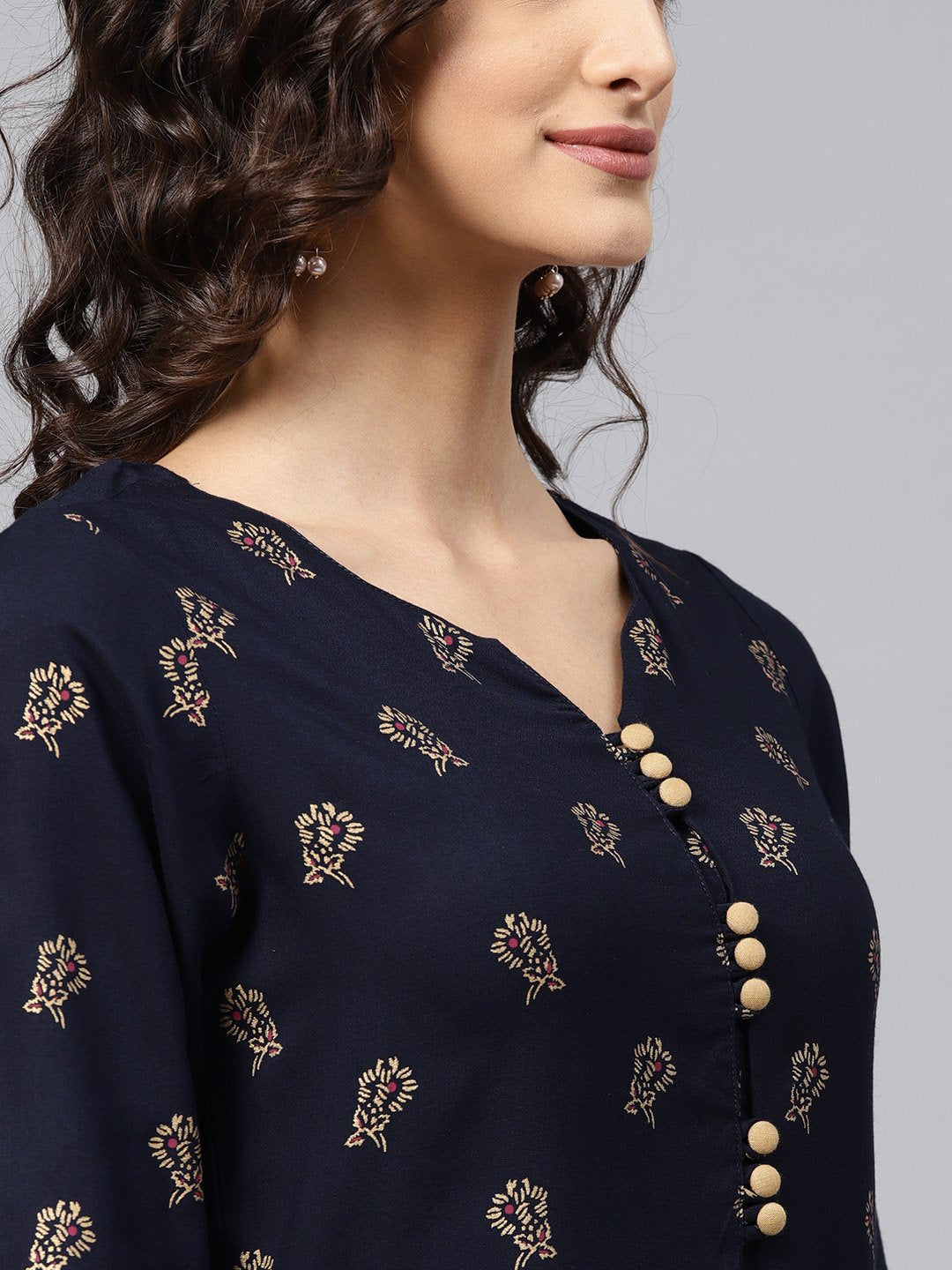Navy Blue Printed Kurta With V-Neck And 3/4 Sleeves | LASVINI - Redefining Indian Fashion with Elegance