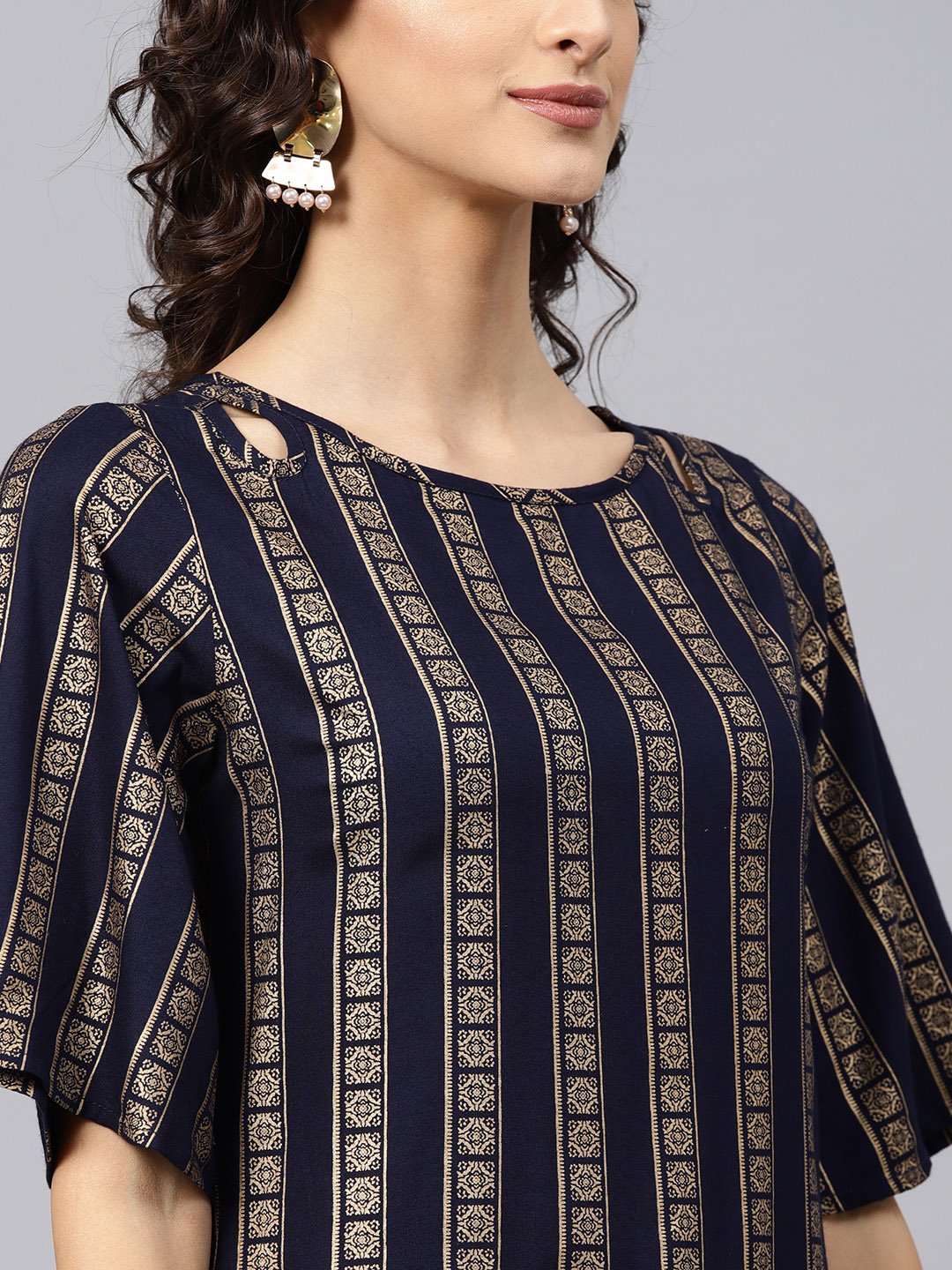 Geometric Printed Navy Blue Kurta With Round Neck And Half Sleeves | LASVINI - Redefining Indian Fashion with Elegance