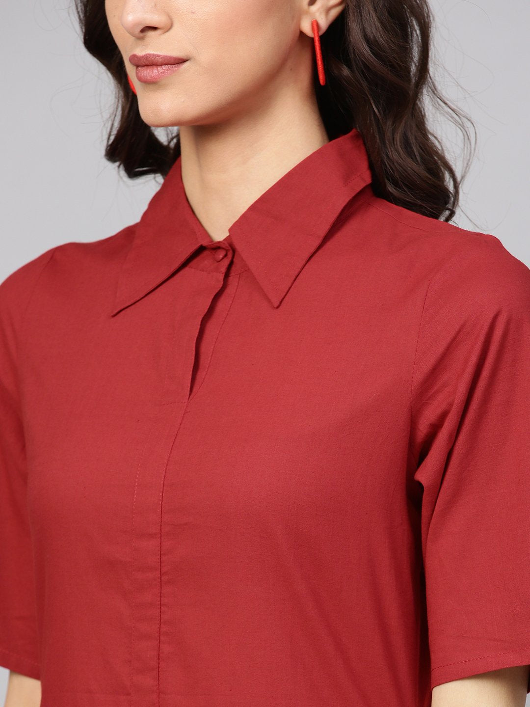 Solid Maroon Shirt Collared Kurta With Indigo Geometric Printed Pants | LASVINI - Redefining Indian Fashion with Elegance