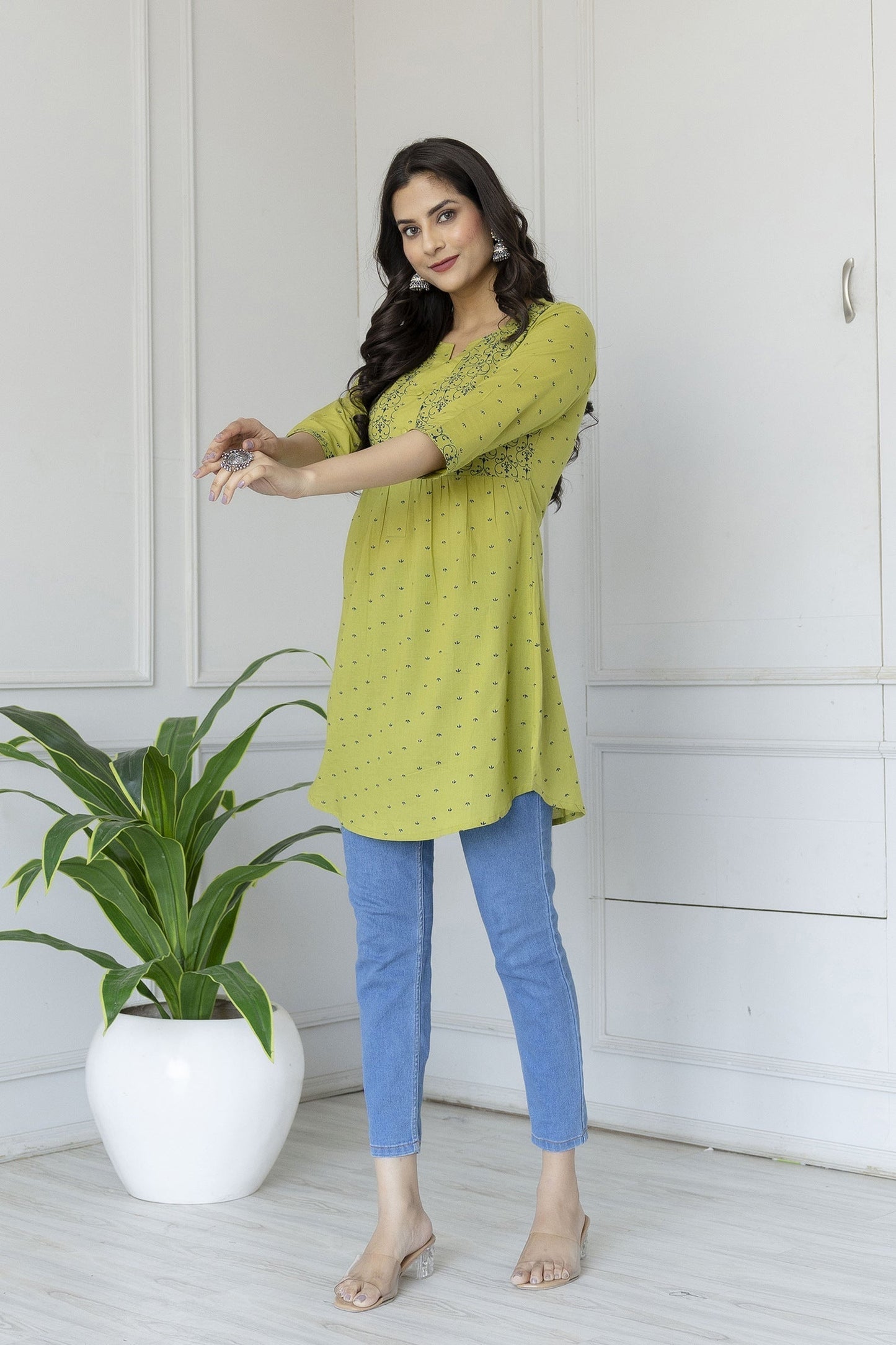 Women Green Printed 3/4Th Sleeve Cotton Tunic | LASVINI - Redefining Indian Fashion with Elegance