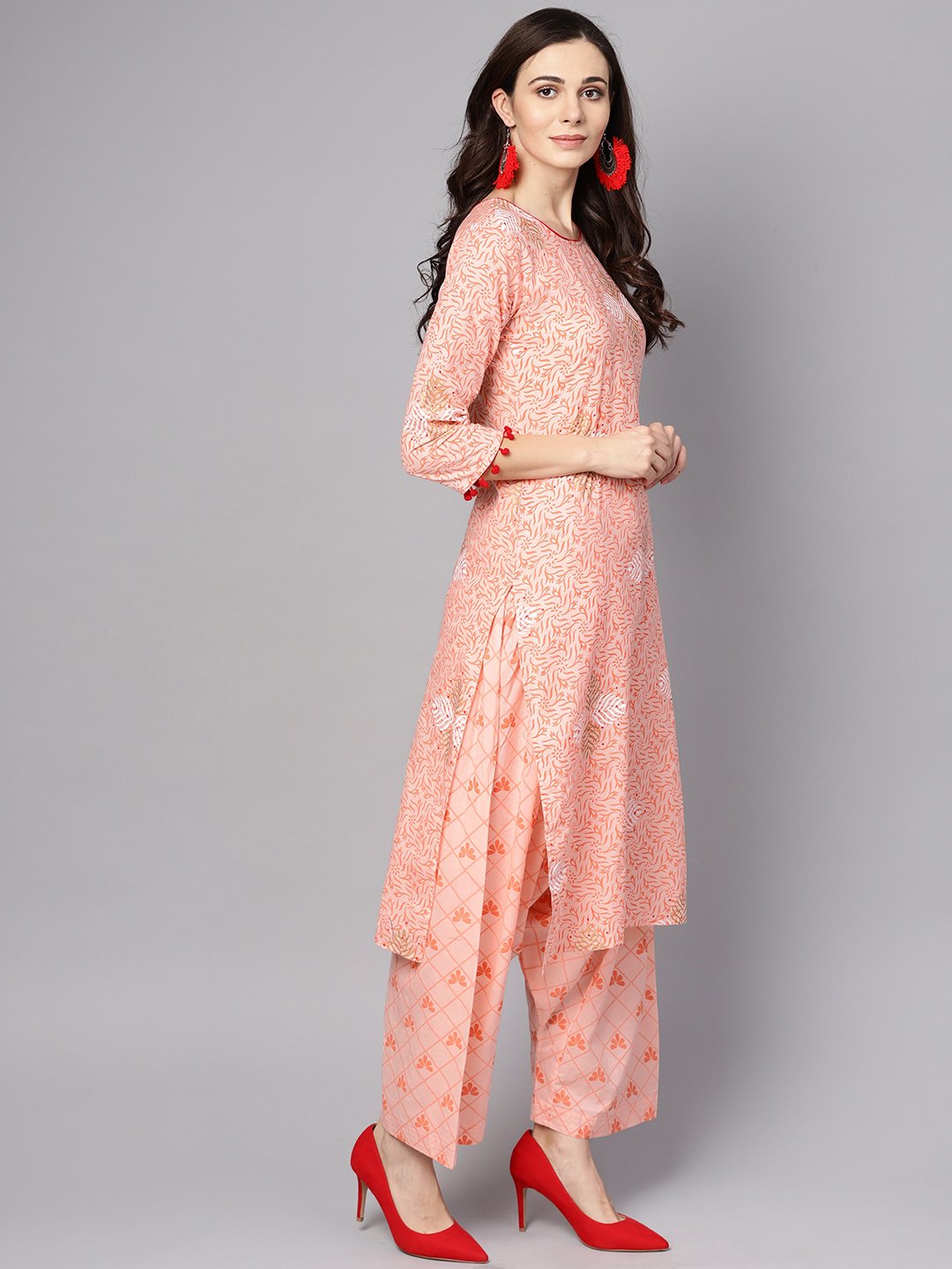 Baby Pink Printed 3/4Th Sleeve Cotton Kurta With Patiala And Dupatta | LASVINI - Redefining Indian Fashion with Elegance
