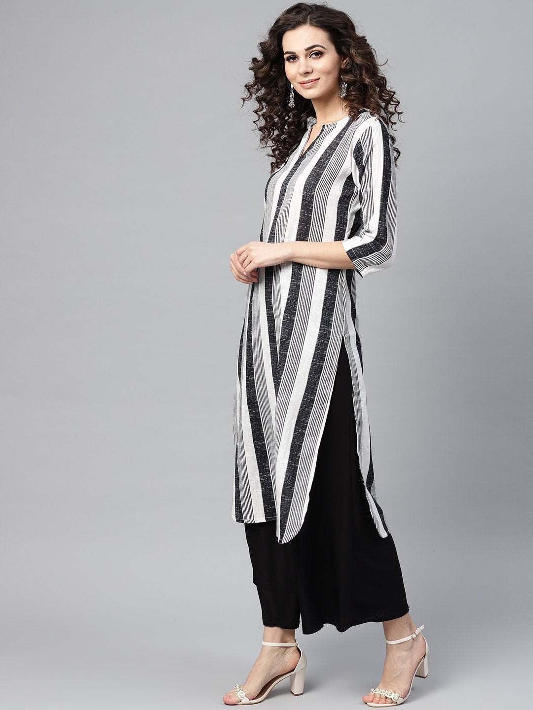 Black & White Striped Printed 3/4Th Sleeve Cotton Kurta | LASVINI - Redefining Indian Fashion with Elegance