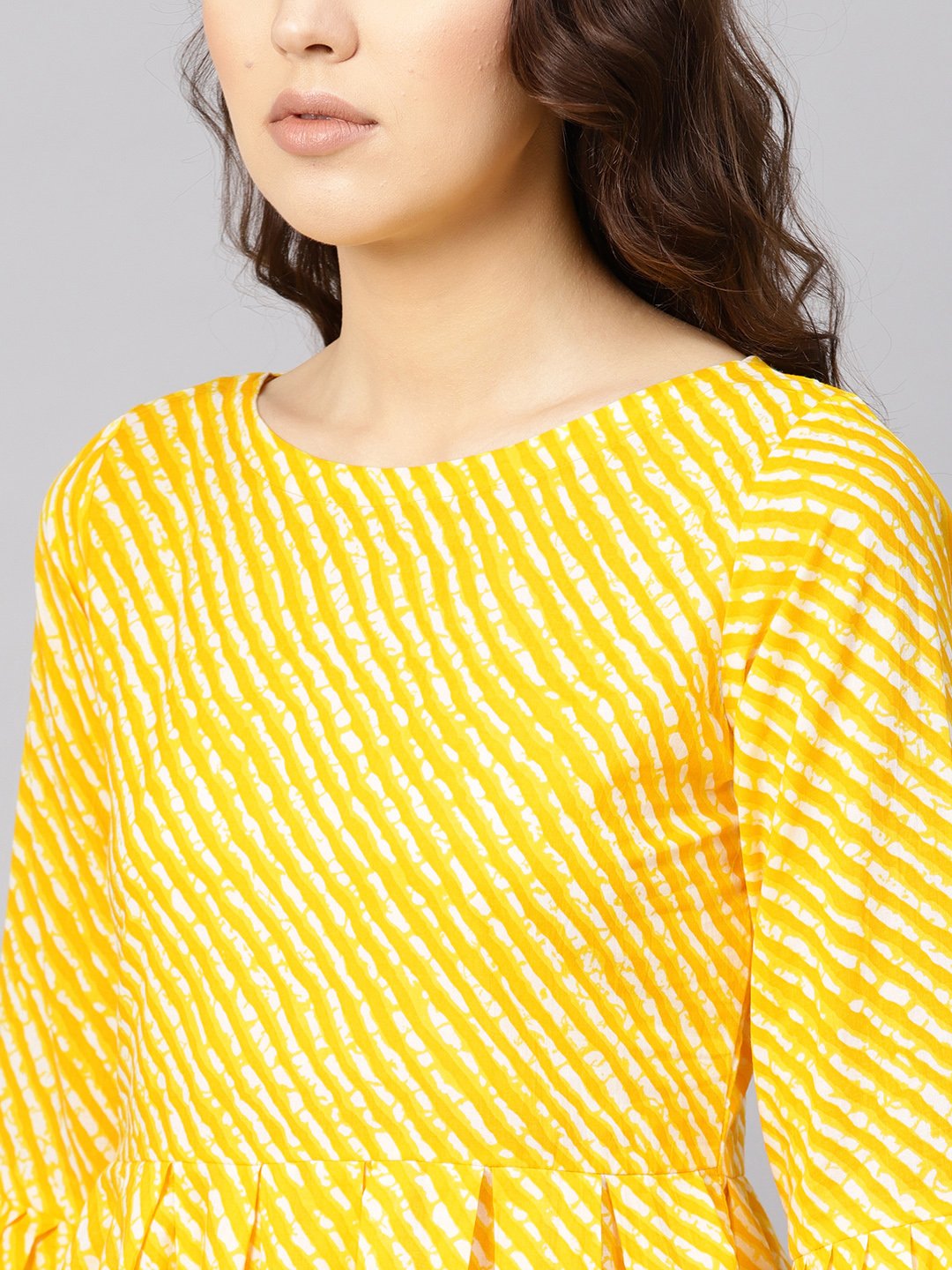 Women Yellow & Off-White Leheriya Print Tunic | LASVINI - Redefining Indian Fashion with Elegance