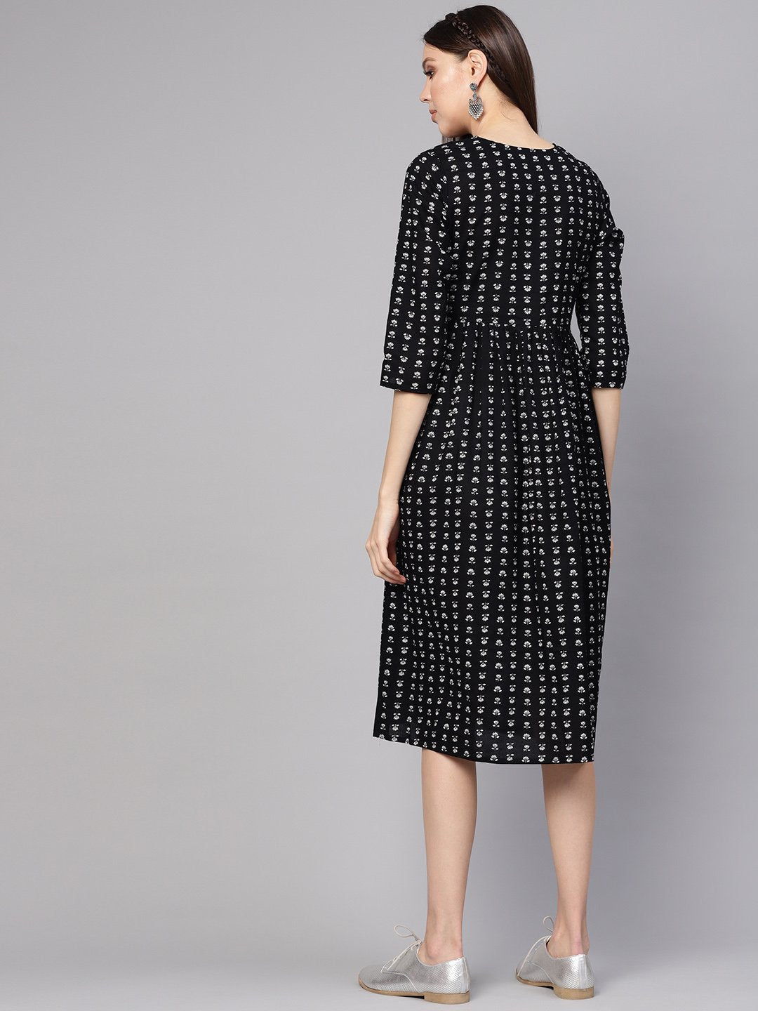 Women Black & Off-White Printed A-Line Dress | LASVINI - Redefining Indian Fashion with Elegance