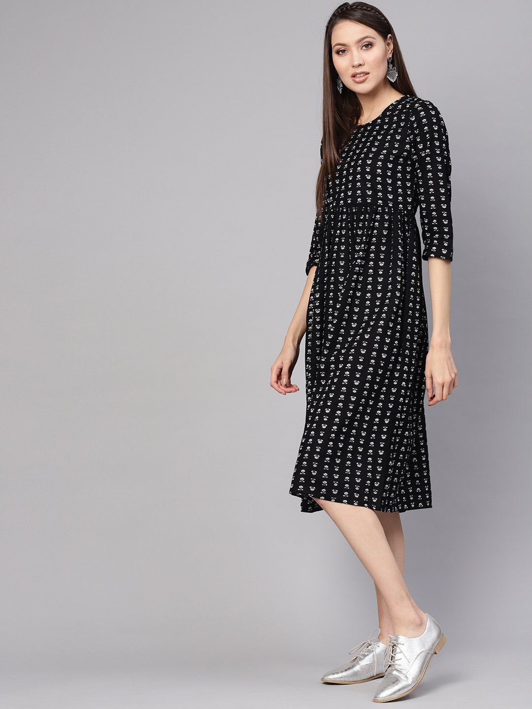 Women Black & Off-White Printed A-Line Dress | LASVINI - Redefining Indian Fashion with Elegance