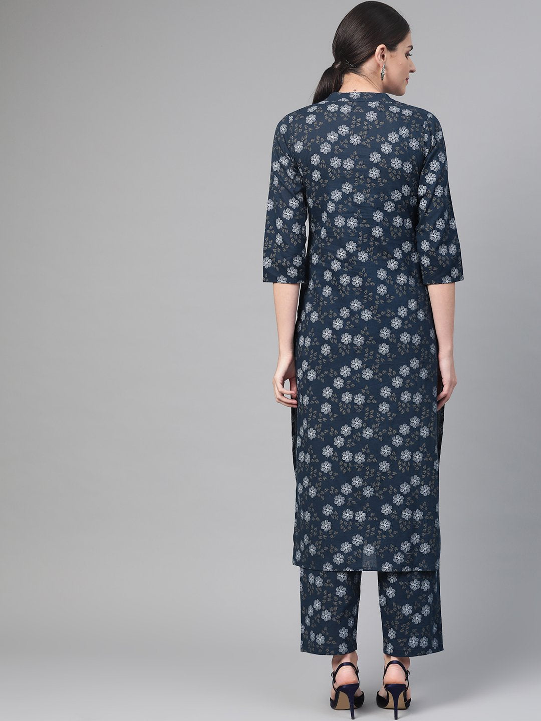 Women Navy Blue & Blue Straight Floral Printed Kurta And Trousers Set | LASVINI - Redefining Indian Fashion with Elegance