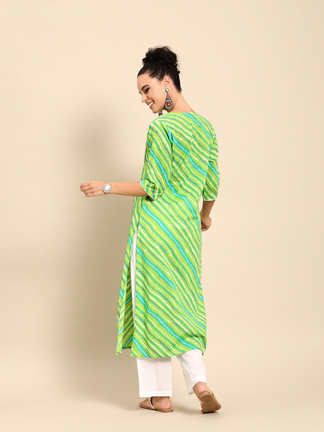 Women Green Three-Quarter Sleeves Striped Straight Pure Cotton Kurta With Palazzo Set | LASVINI - Redefining Indian Fashion with Elegance