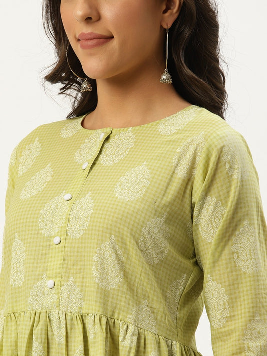 Women Pista Green Three-Quarter Sleeves Flared Kurta And Palazzo Set | LASVINI - Redefining Indian Fashion with Elegance
