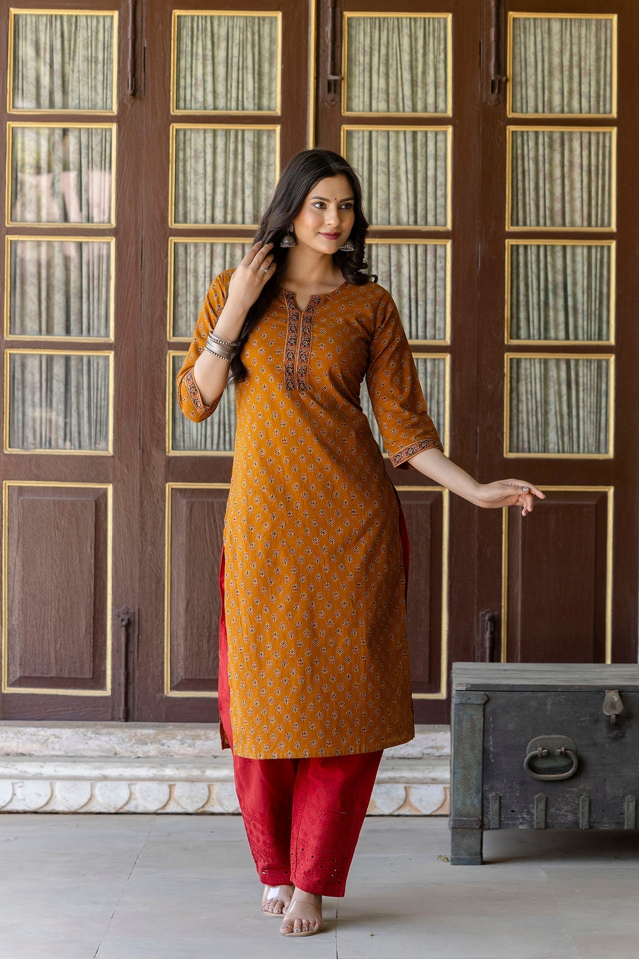 Women Mustrad Ethnic Printed Straight Kurta With Three Quarter Sleeves | LASVINI - Redefining Indian Fashion with Elegance