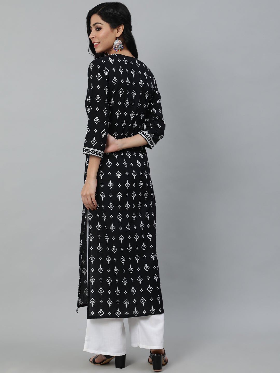 Women Black Printed Straight Kurta With Three Quarter Sleeves | LASVINI - Redefining Indian Fashion with Elegance