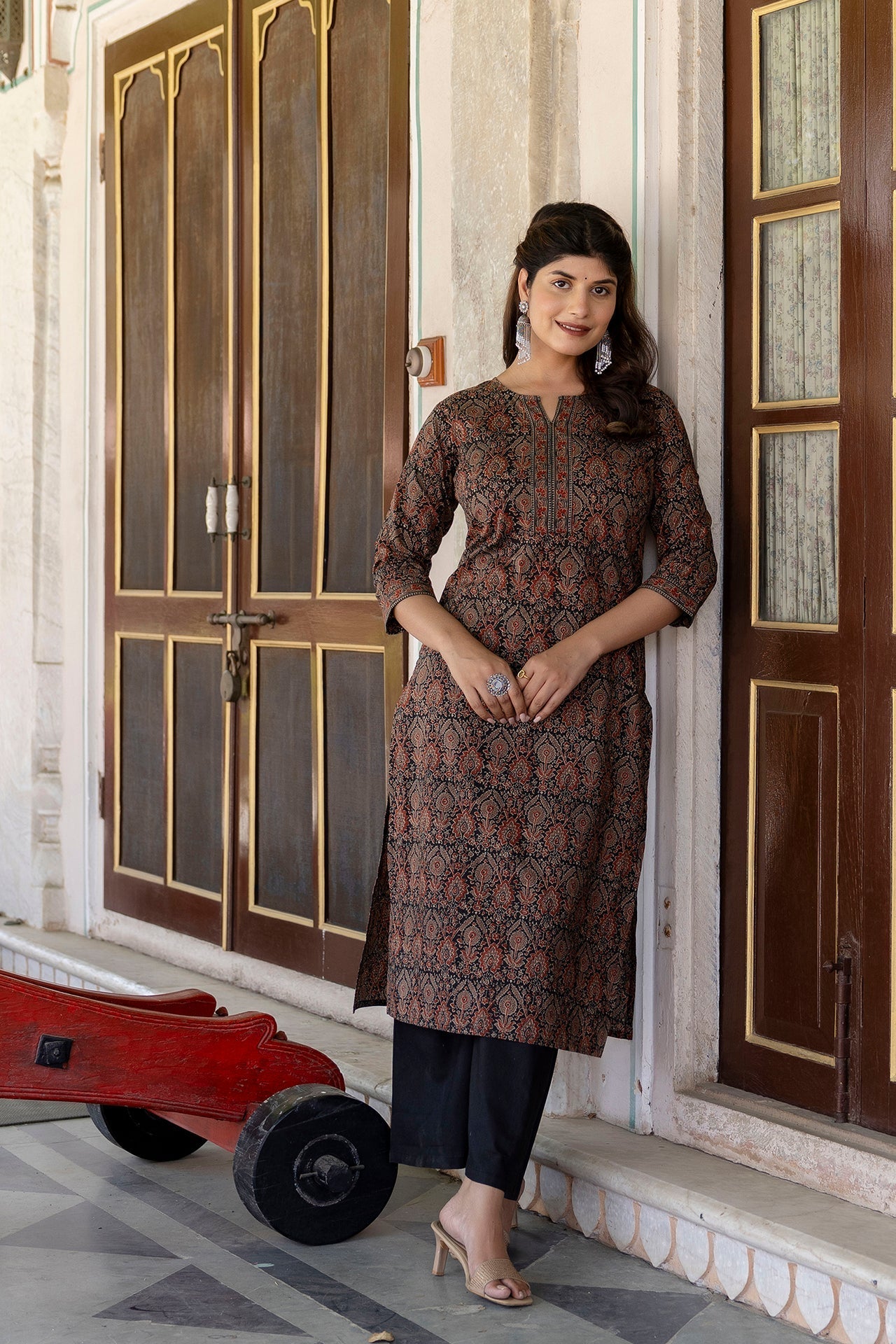 Women Multi Printed Straight Kurta With Three Quarter Sleeves | LASVINI - Redefining Indian Fashion with Elegance