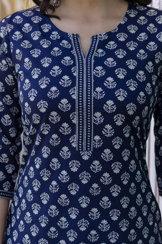 Women Navy Blue & White Ethnic Motifs Printed Thread Work Cotton Kurta | LASVINI - Redefining Indian Fashion with Elegance