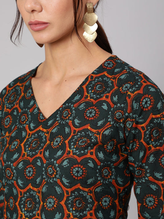 Women Green Abstrac Printed Gathered Dress With Three Quarter Sleeves | LASVINI - Redefining Indian Fashion with Elegance