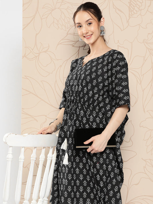 Women Black Ethnic Printed Kaftan | LASVINI - Redefining Indian Fashion with Elegance