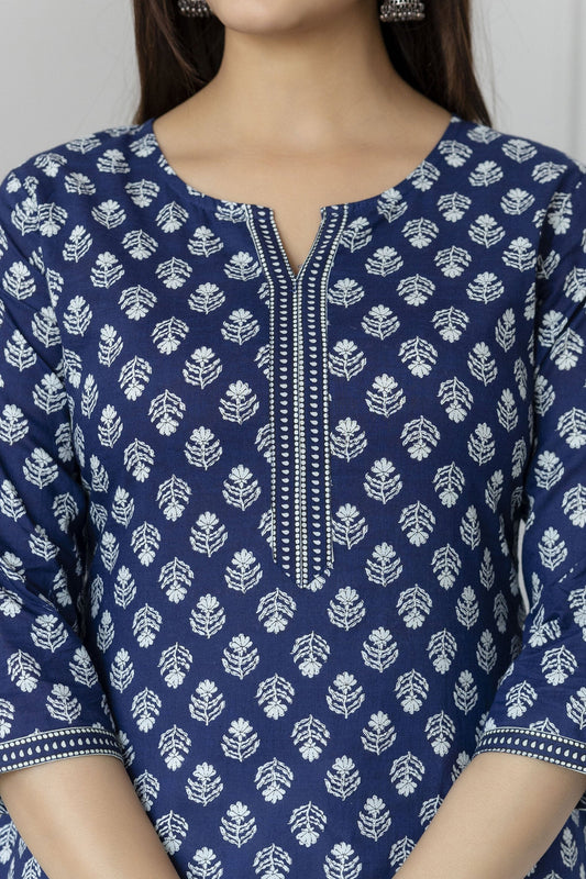 Women Blue Straight Tunic With Three Quarter Sleeves | LASVINI - Redefining Indian Fashion with Elegance