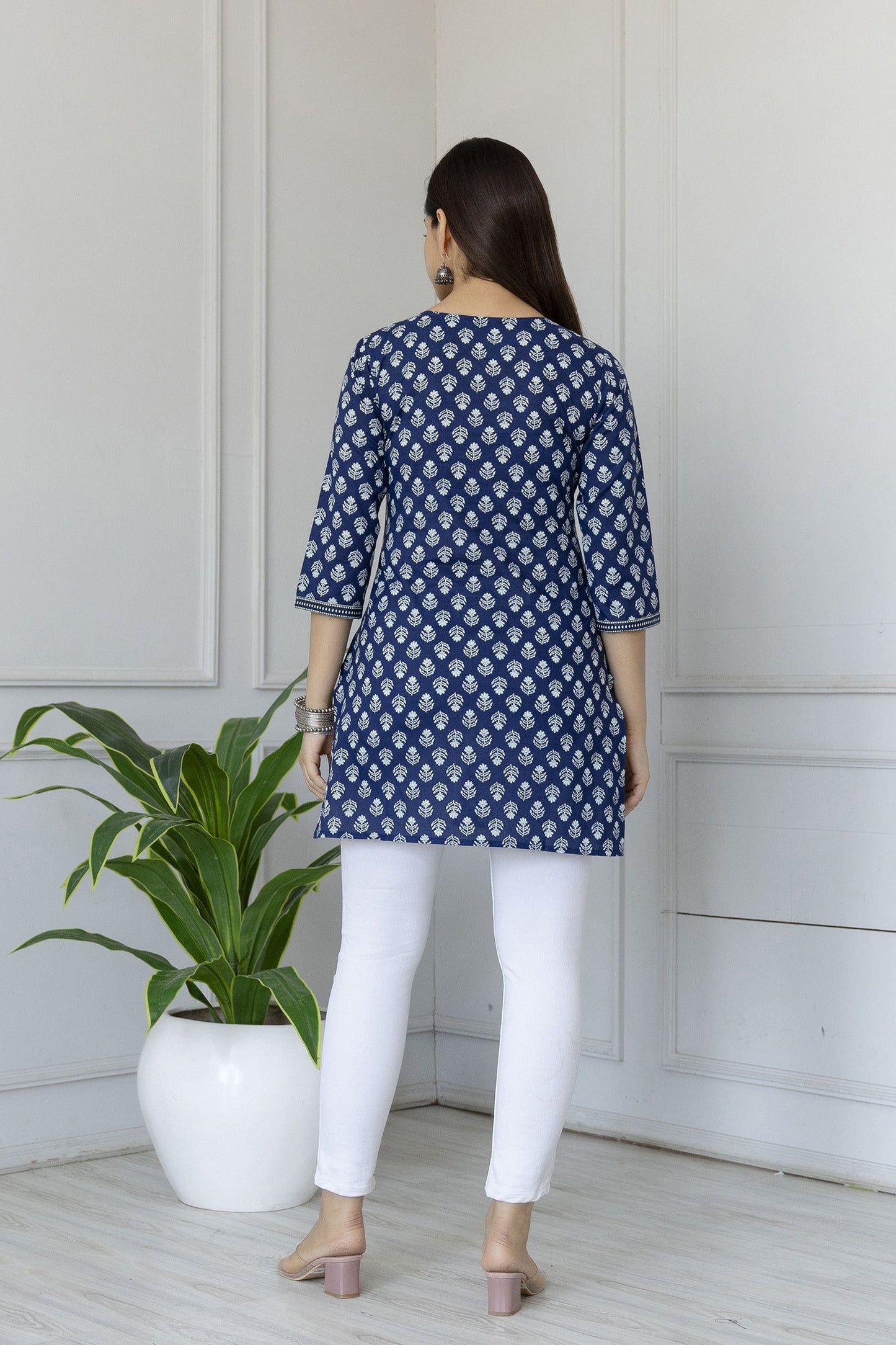 Women Blue Straight Tunic With Three Quarter Sleeves | LASVINI - Redefining Indian Fashion with Elegance