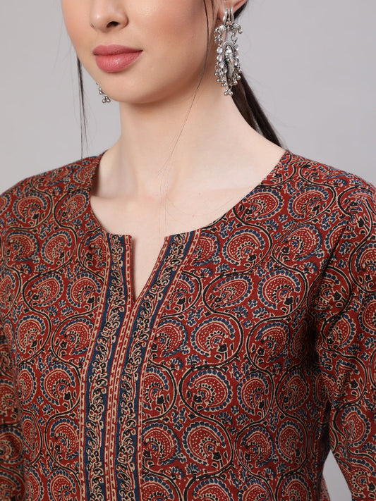 Women Multi Color Printed Straight Tunic With Three Quarter Sleeves | LASVINI - Redefining Indian Fashion with Elegance