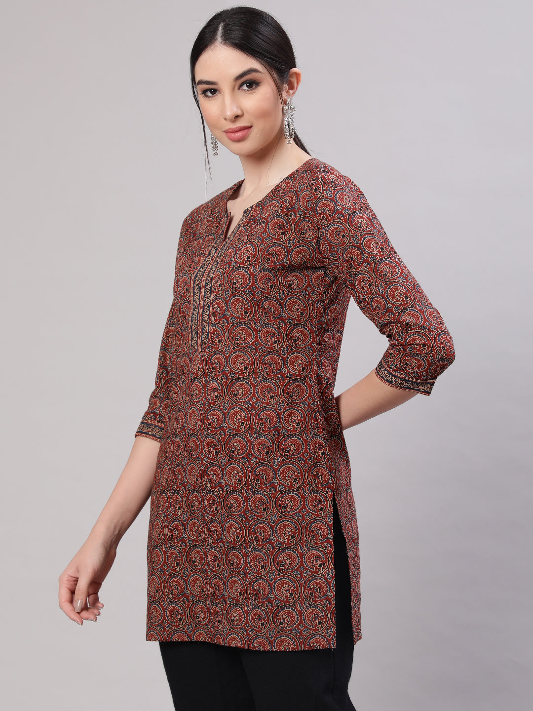 Women Multi Color Printed Straight Tunic With Three Quarter Sleeves | LASVINI - Redefining Indian Fashion with Elegance