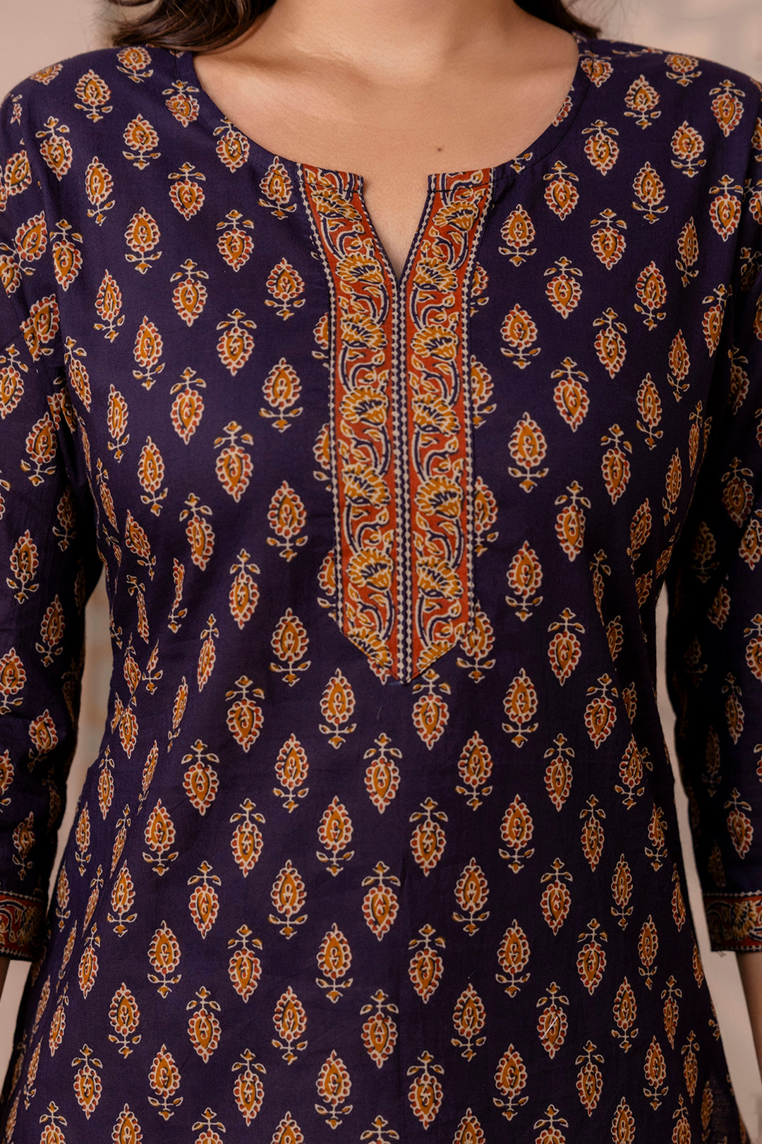 Women Navy Blue Printed Round neck Straight Tunic | LASVINI - Redefining Indian Fashion with Elegance