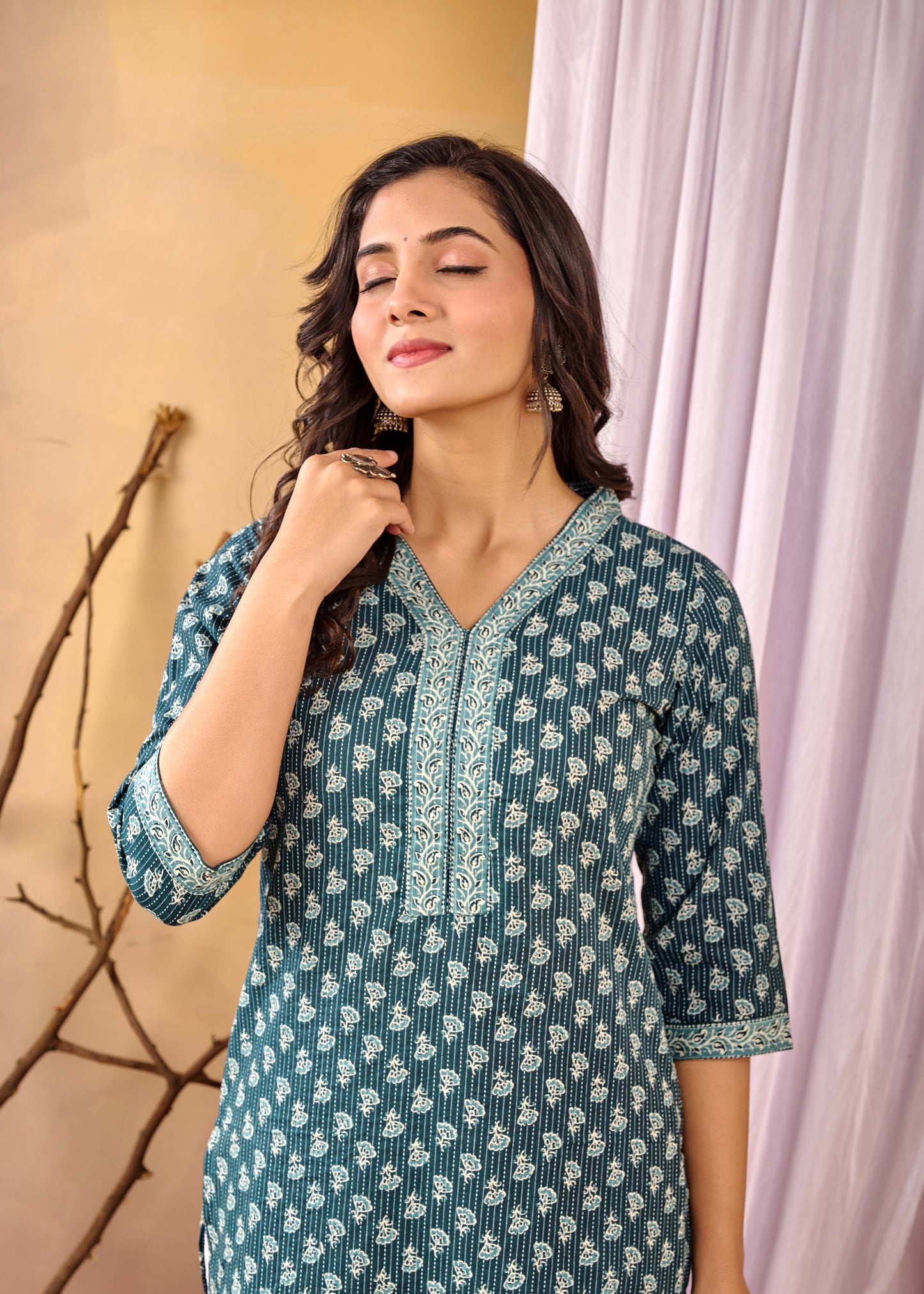 Women Green Printed Straight Kurta with Three Quarter Sleeves | LASVINI - Redefining Indian Fashion with Elegance