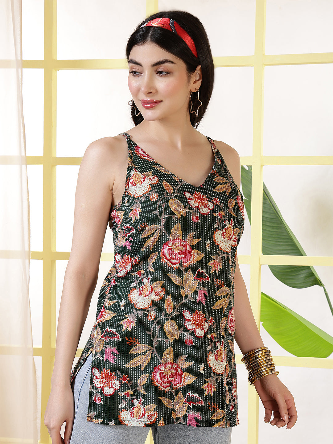 Women Green Printed Straight Tunic | LASVINI - Redefining Indian Fashion with Elegance
