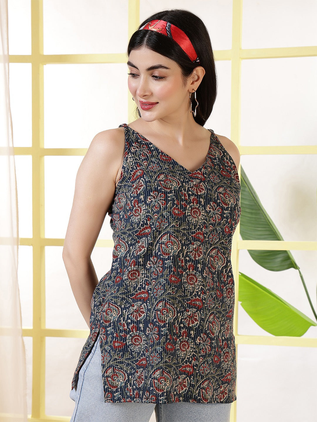 Women Multicolor Printed Straight Tunic | LASVINI - Redefining Indian Fashion with Elegance