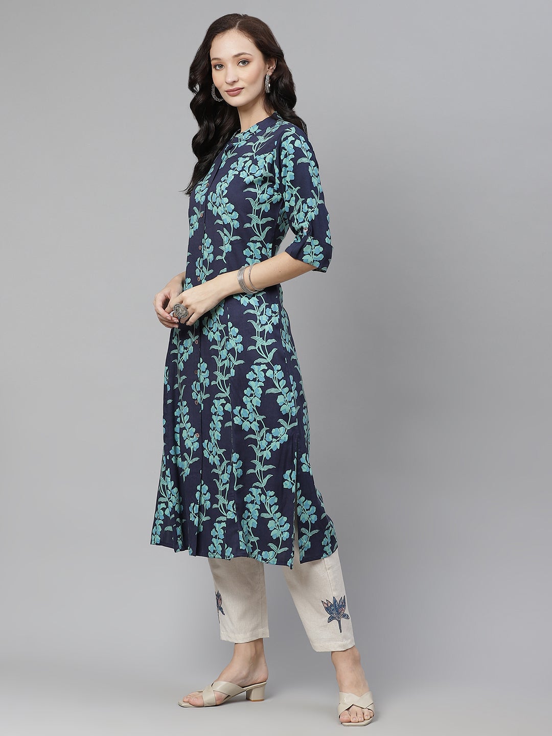 Women'S Leaf Printed A-Line Rayon Kurta | LASVINI - Redefining Indian Fashion with Elegance