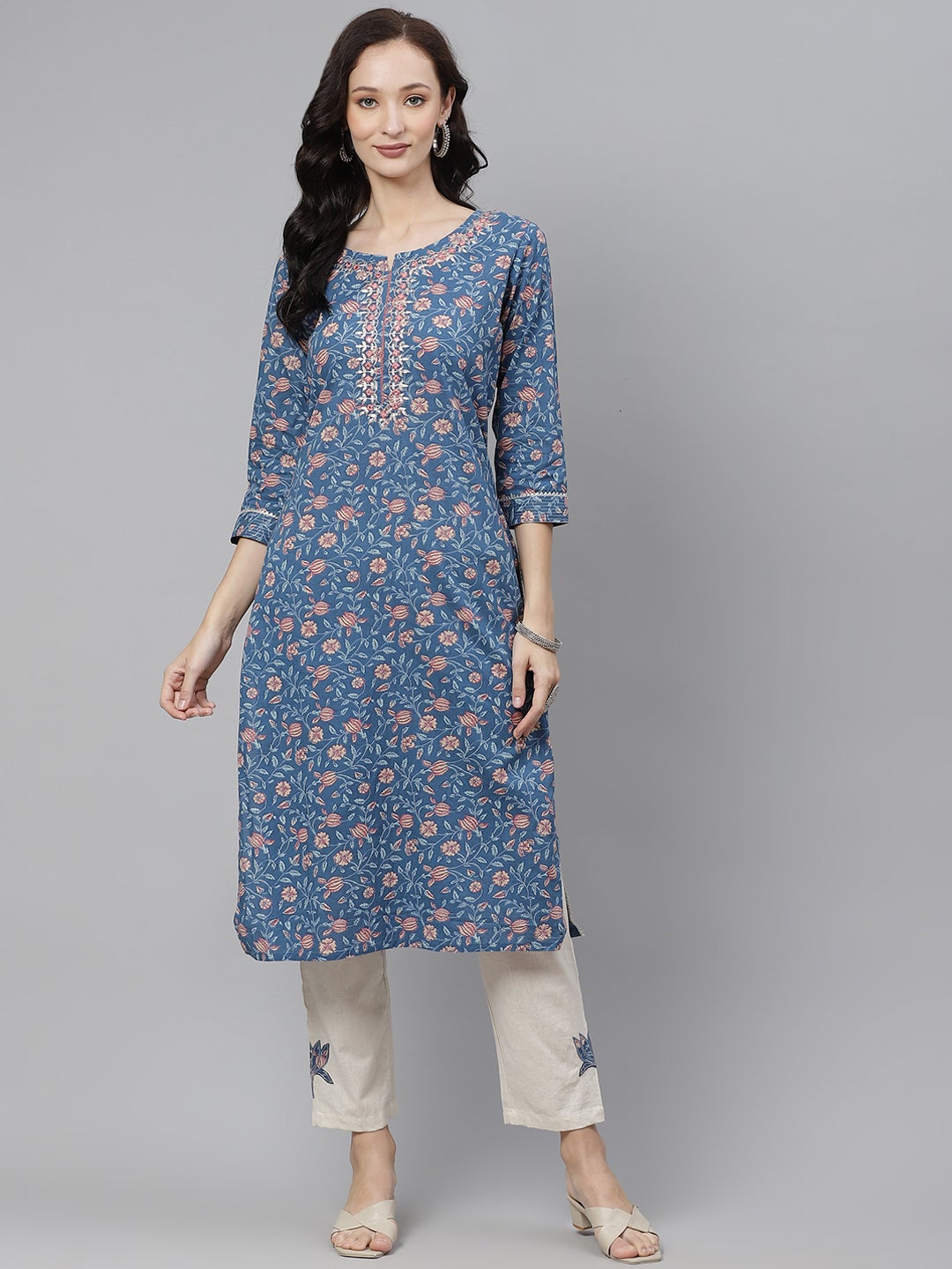 Women'S Blue Printed Straight Kurta With Cotton Pants | LASVINI - Redefining Indian Fashion with Elegance