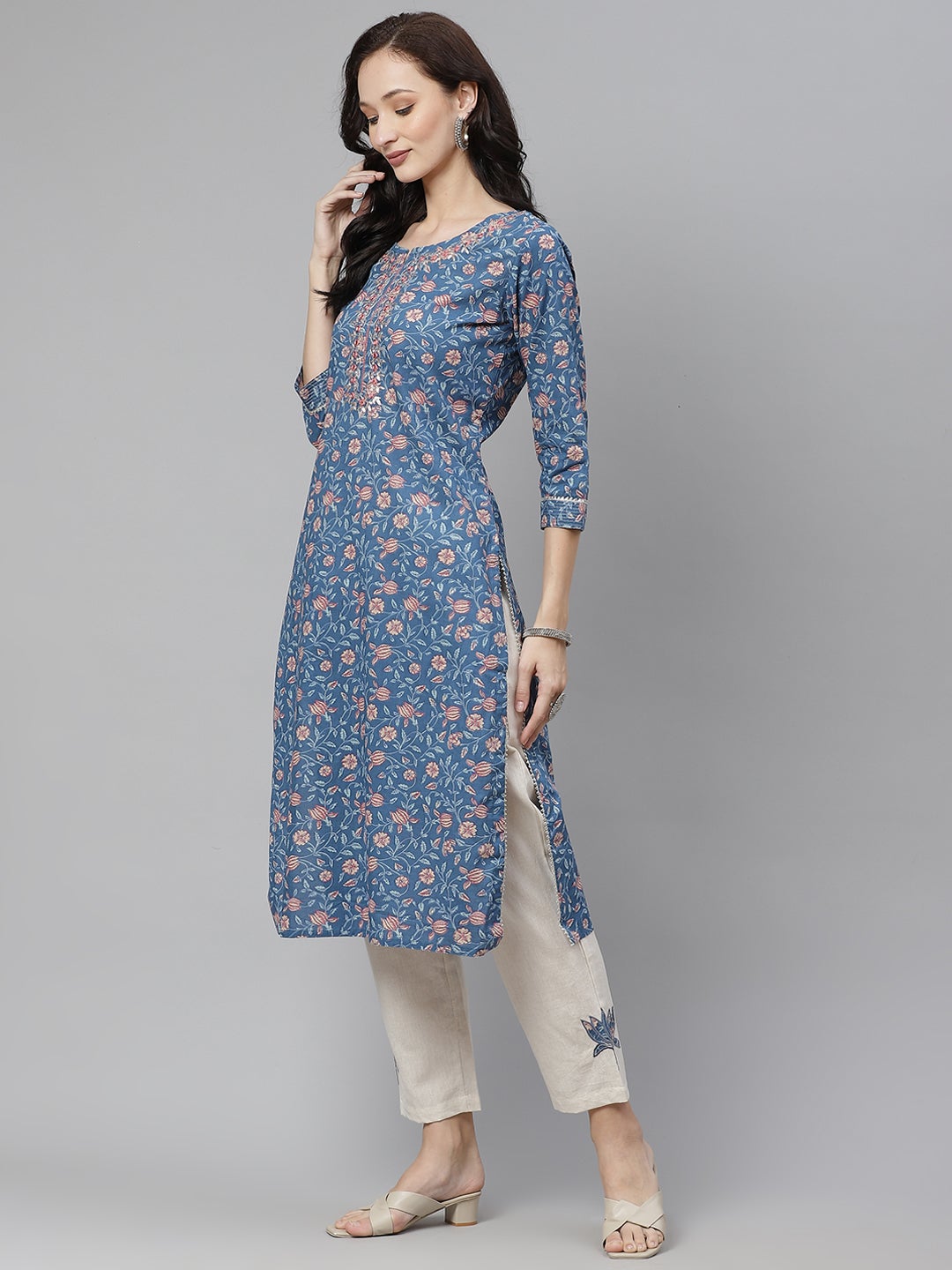 Women'S Blue Printed Straight Kurta With Cotton Pants | LASVINI - Redefining Indian Fashion with Elegance