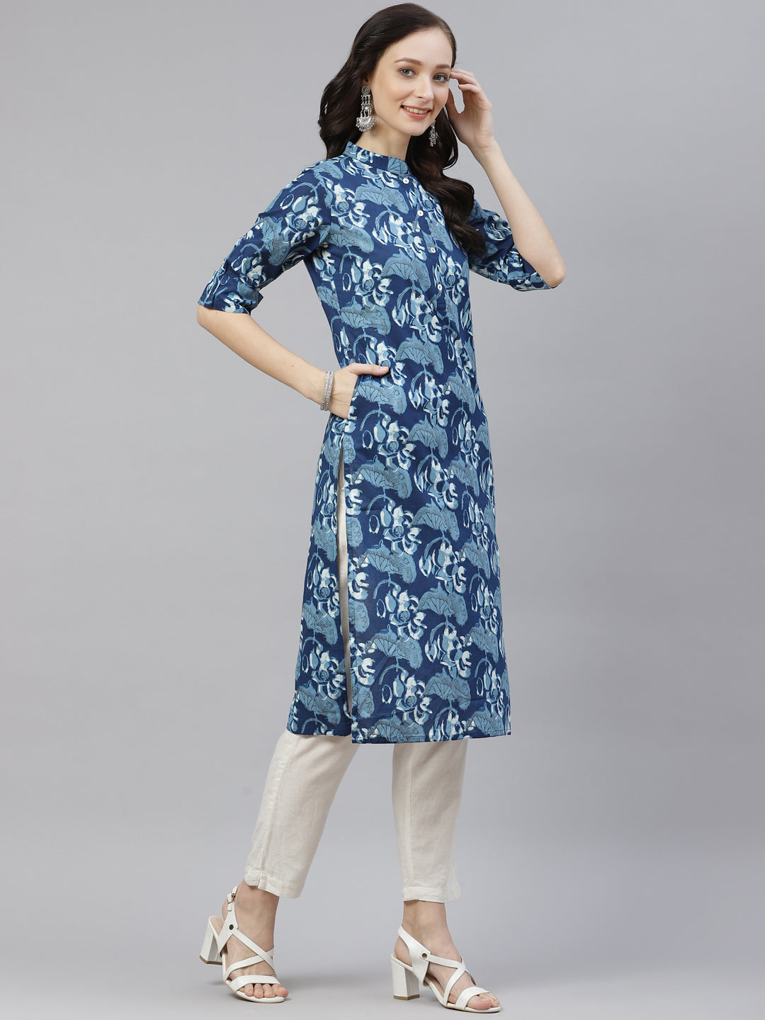 Women'S Indigo Floral Cotton Straight Kurti | LASVINI - Redefining Indian Fashion with Elegance