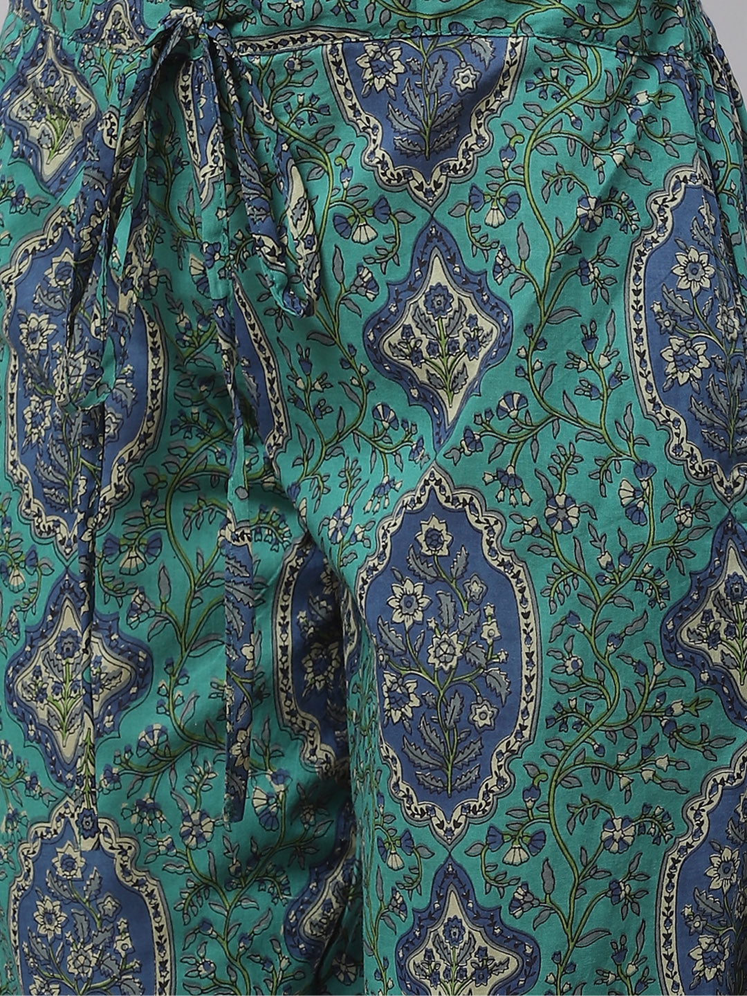 Women'S Green Cotton Straight Kurta Pant Set With Dupatta | LASVINI - Redefining Indian Fashion with Elegance