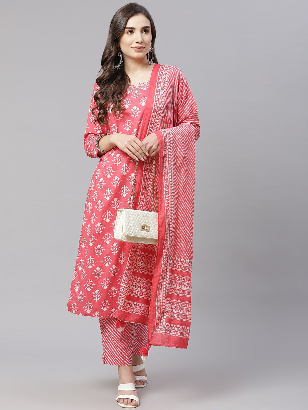 Women'S Pink Cotton Straight Kurta Pant Set With Dupatta | LASVINI - Redefining Indian Fashion with Elegance