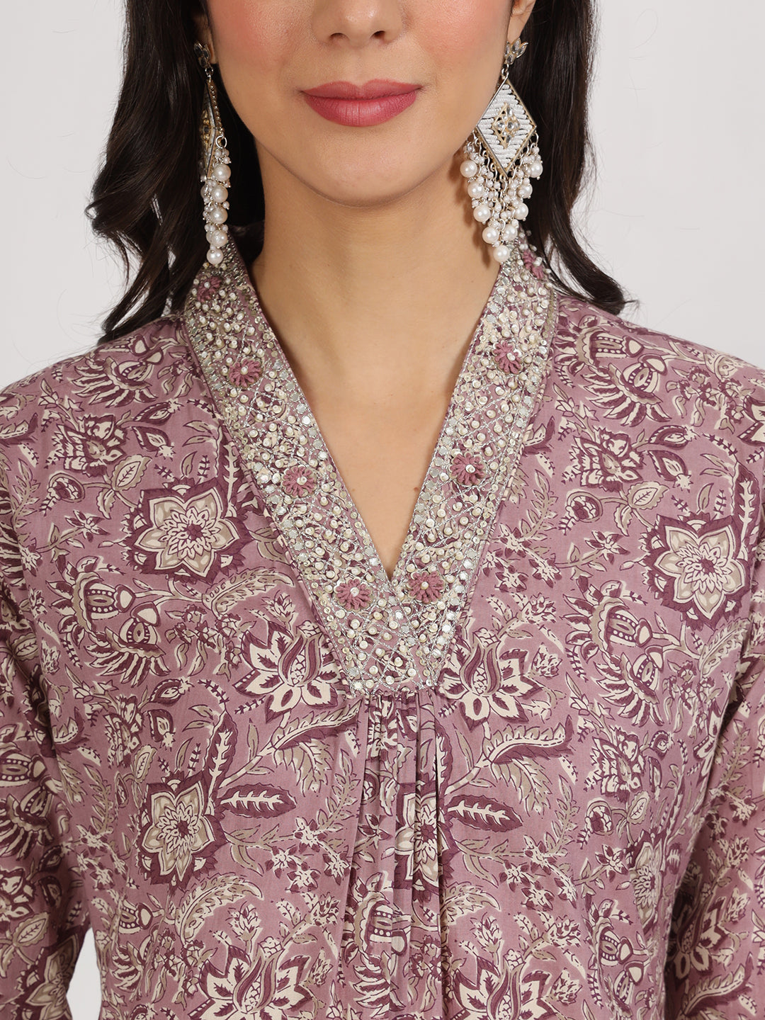 Women Purple Floral Printed Cotton Kurta Sets | LASVINI - Redefining Indian Fashion with Elegance