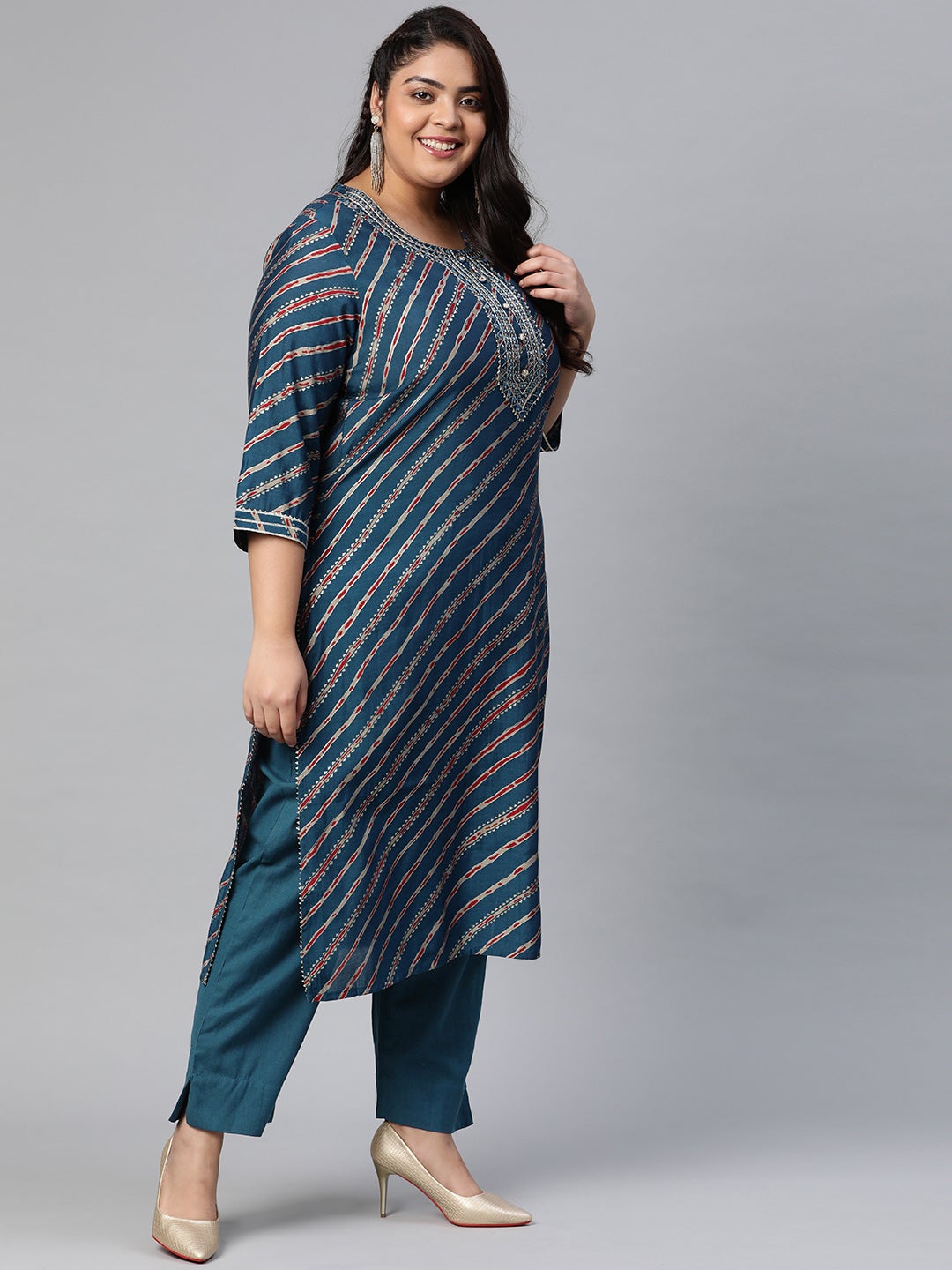 Women'S Blue Lahariya Kurta With Cotton Flex Pant Set | LASVINI - Redefining Indian Fashion with Elegance