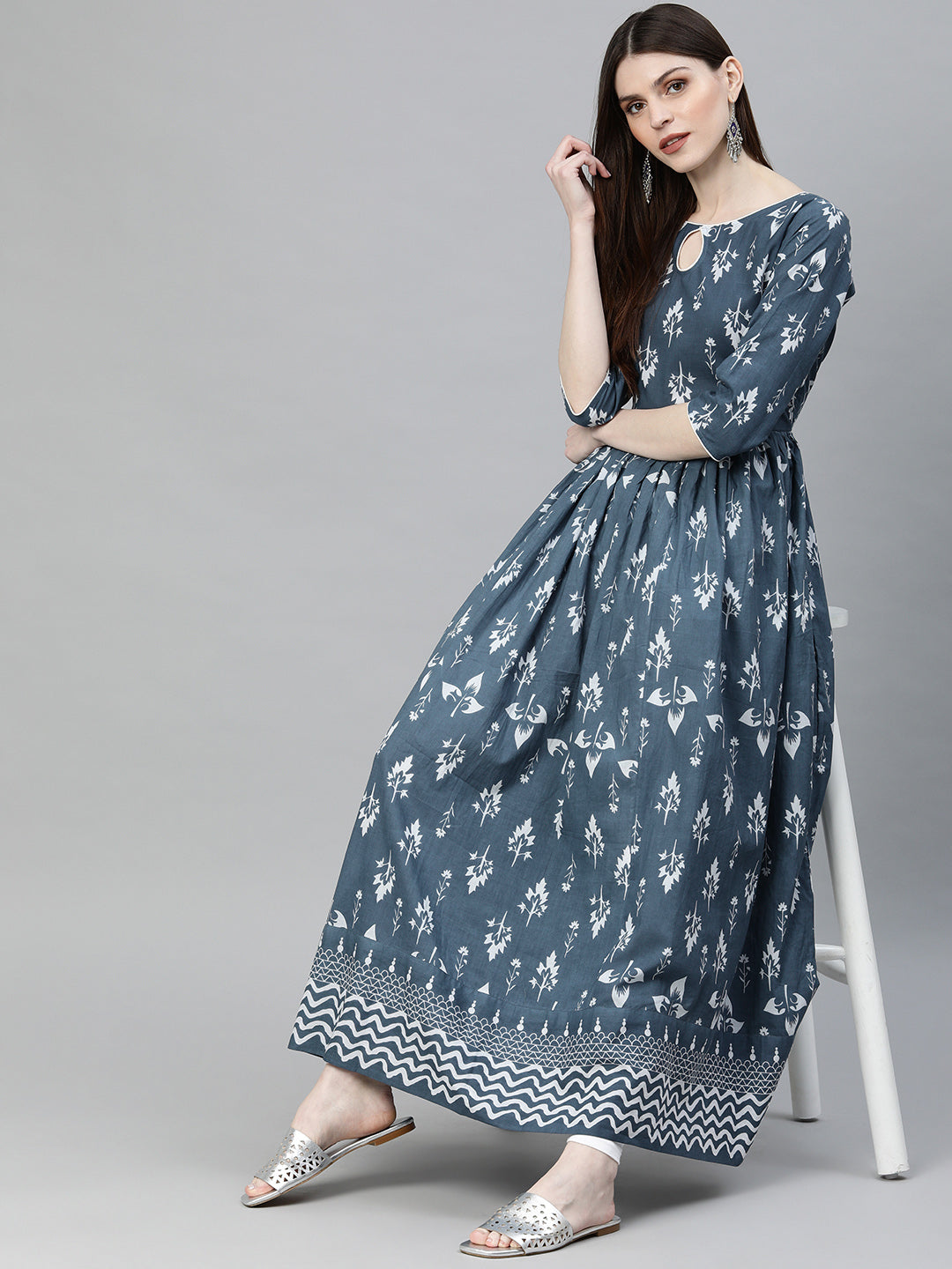 Women'S Grey Floor Length Cotton Kurta | LASVINI - Redefining Indian Fashion with Elegance