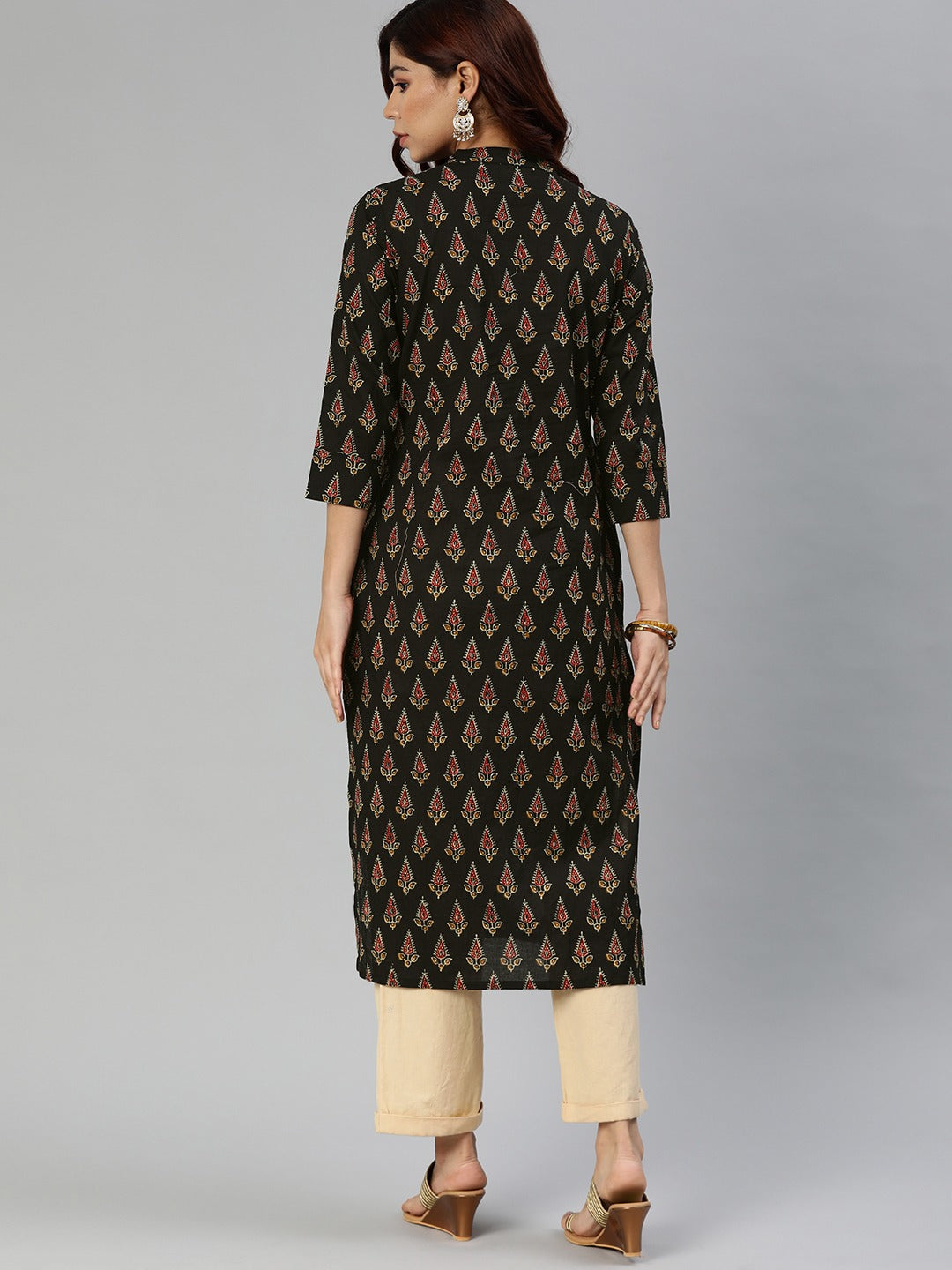 Women'S Black Buti Print Cotton Kurta | LASVINI - Redefining Indian Fashion with Elegance
