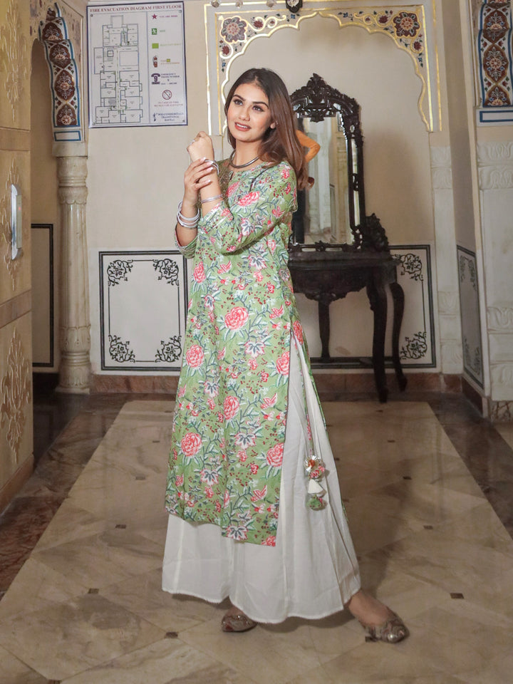Women Green Printed Cotton Kurta With Palazo Set | LASVINI - Redefining Indian Fashion with Elegance