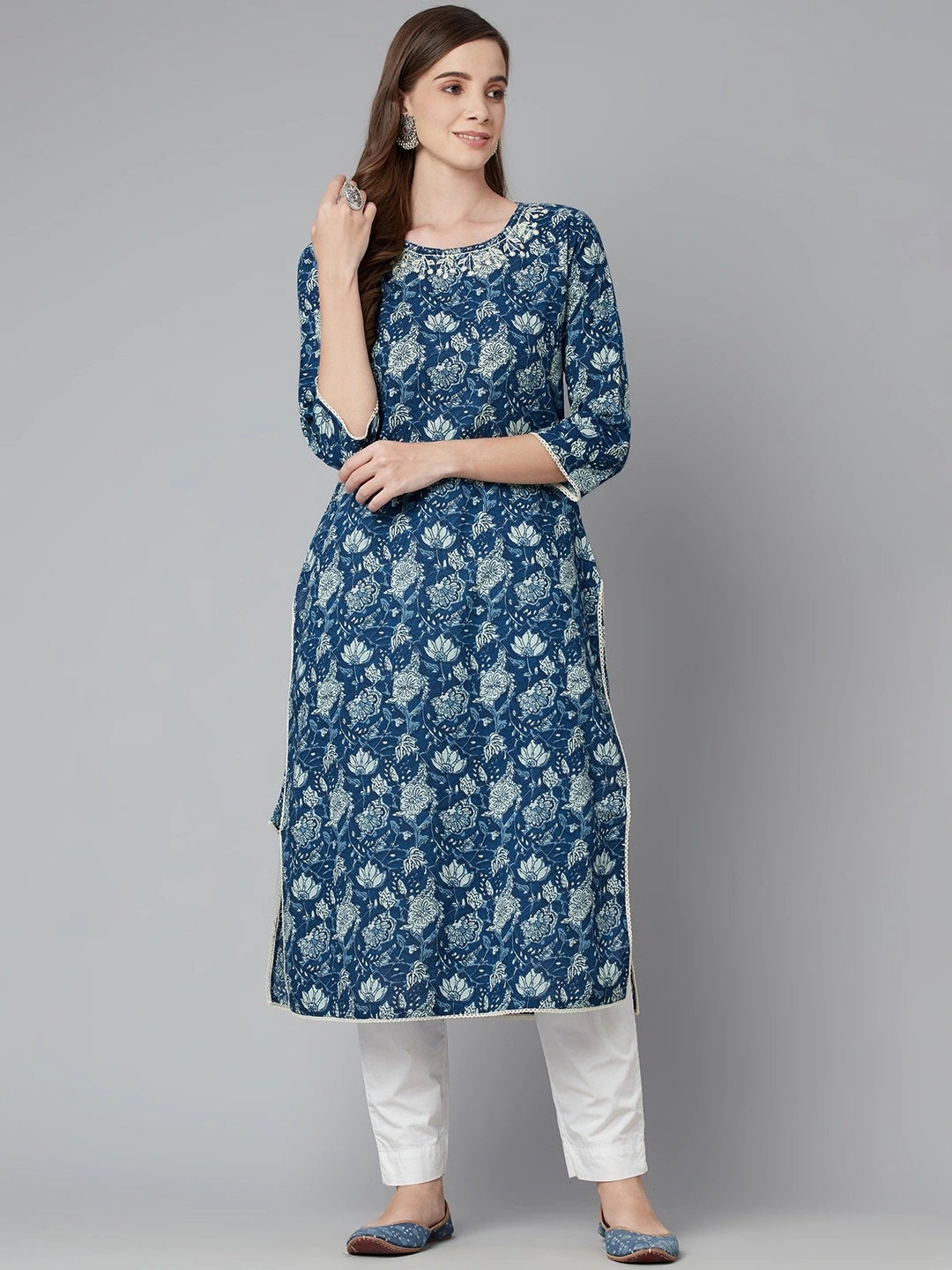 Women'S Blue Floral Straight Kurta | LASVINI - Redefining Indian Fashion with Elegance