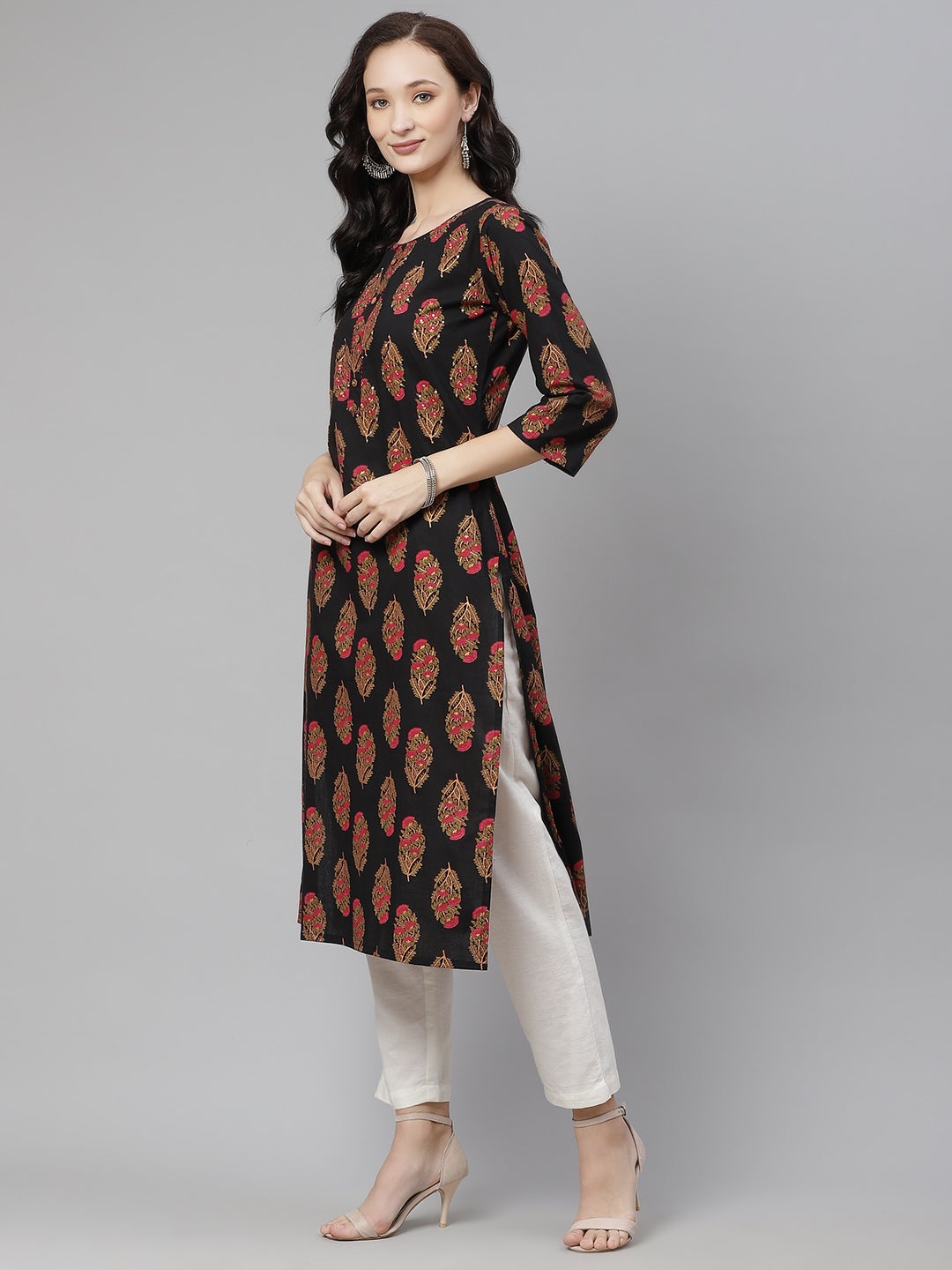 Women'S Black Floral Print Cotton Straight Kurta | LASVINI - Redefining Indian Fashion with Elegance