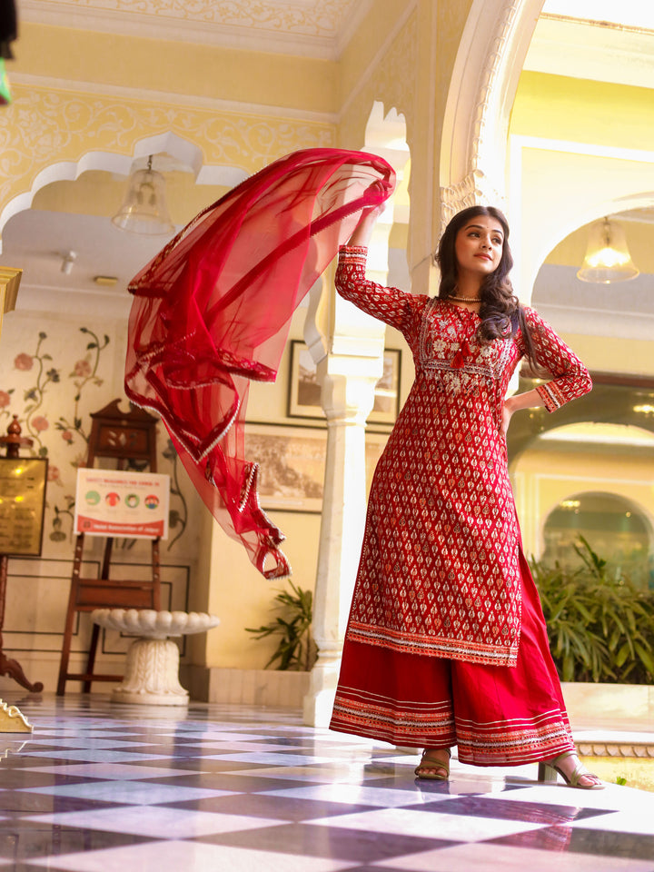 Women Maroon Cotton Kurta Palazzo Set With Net Dupatta | LASVINI - Redefining Indian Fashion with Elegance