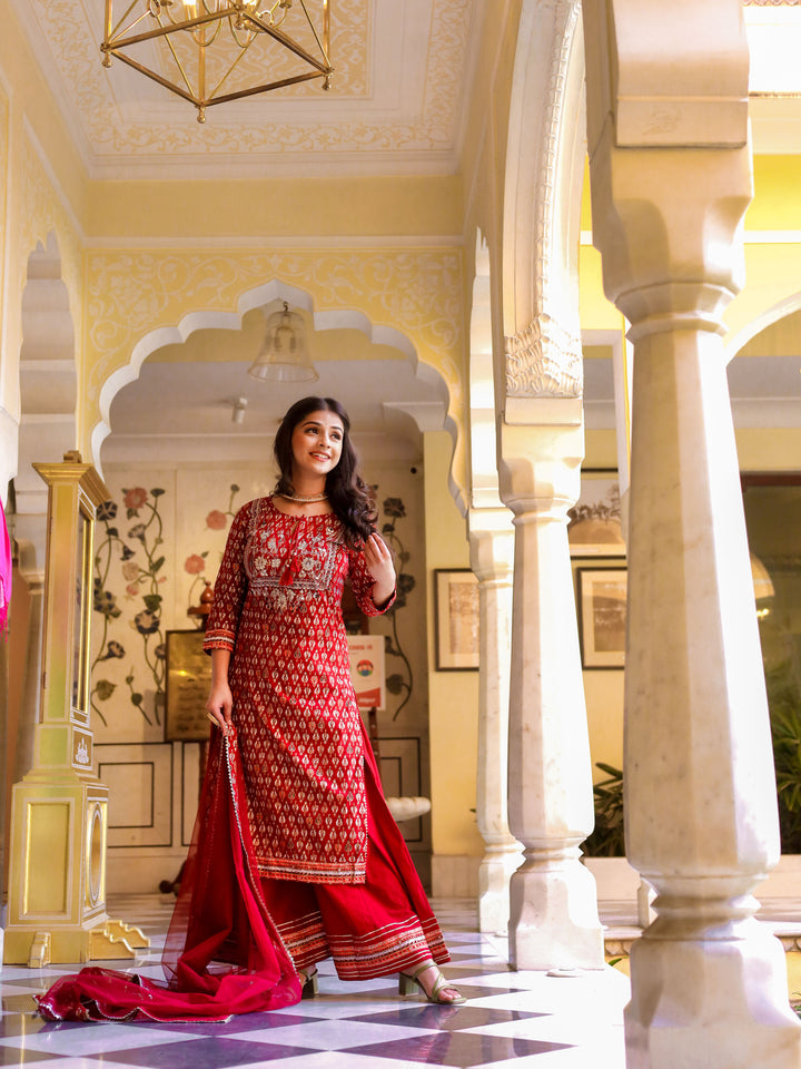 Women Maroon Cotton Kurta Palazzo Set With Net Dupatta | LASVINI - Redefining Indian Fashion with Elegance