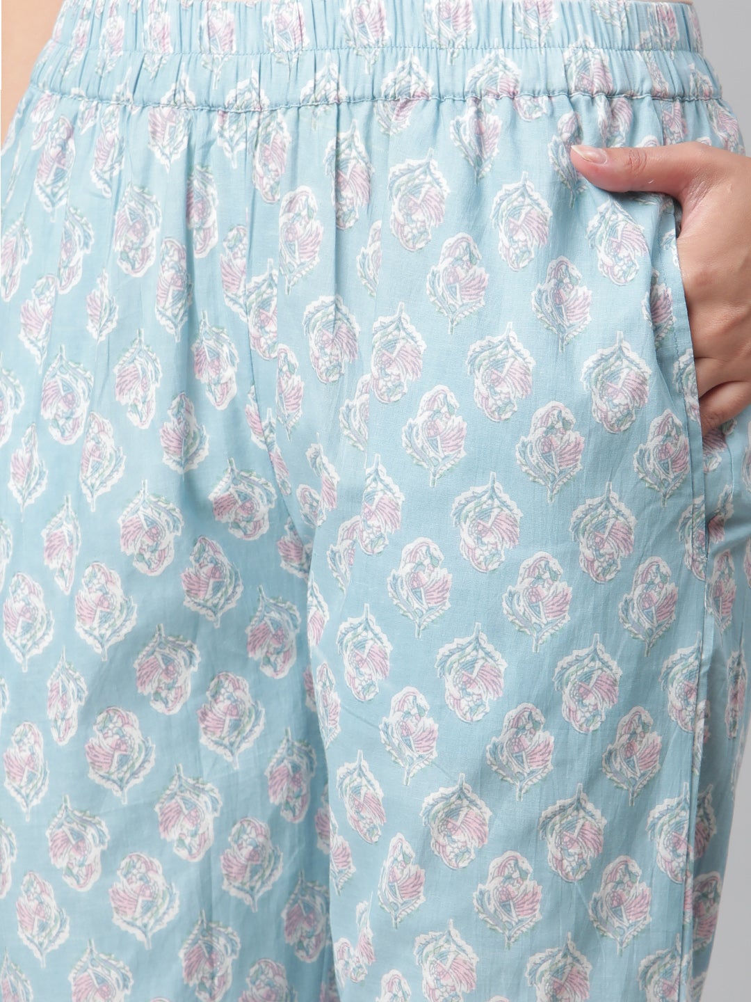 Women'S Sky Blue Cotton Kurta Pant Set | LASVINI - Redefining Indian Fashion with Elegance
