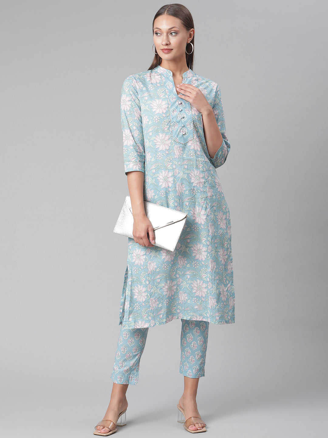 Women'S Sky Blue Cotton Kurta Pant Set | LASVINI - Redefining Indian Fashion with Elegance