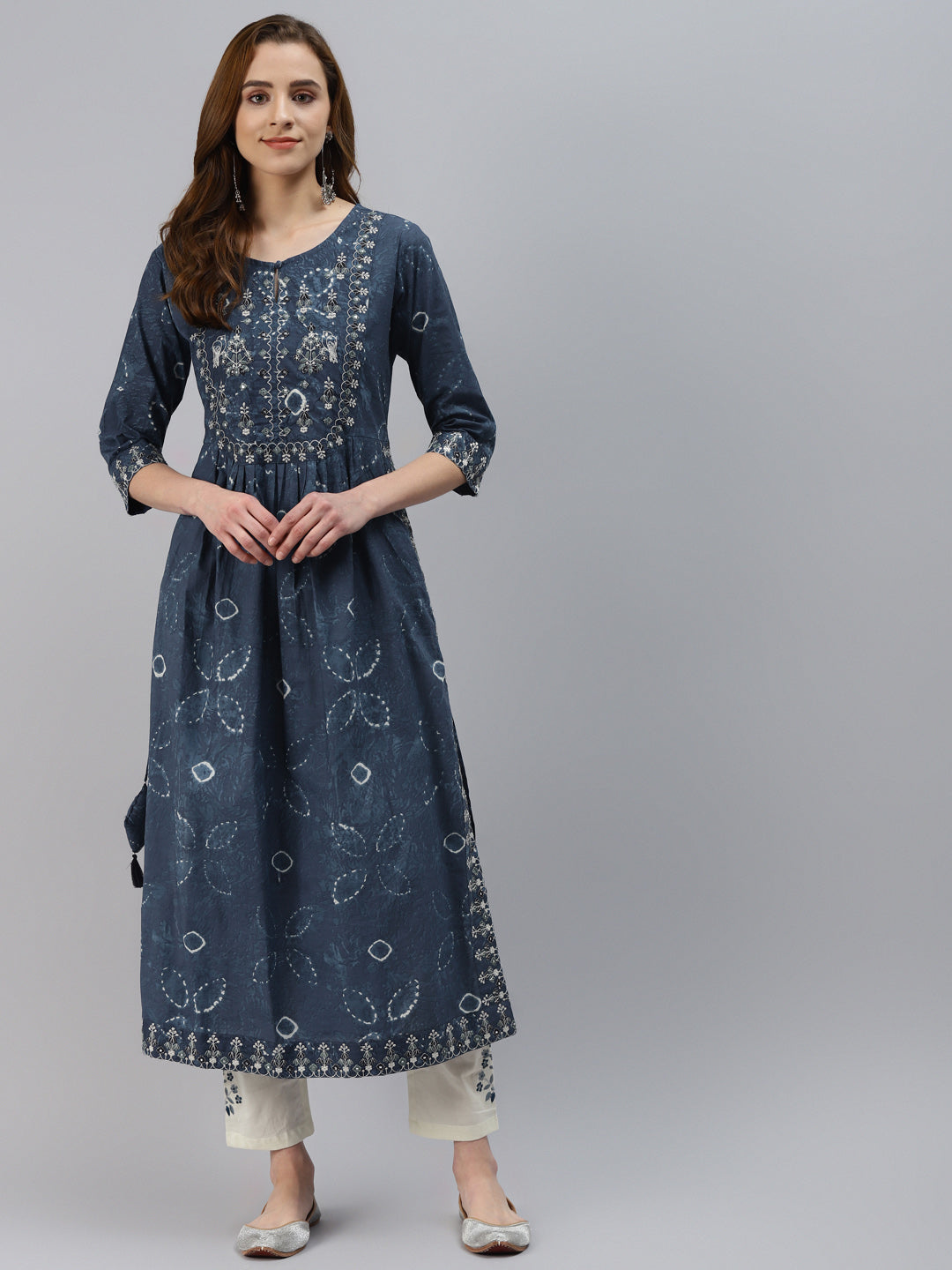 Women'S Blue Cotton Kurta Pant Set | LASVINI - Redefining Indian Fashion with Elegance