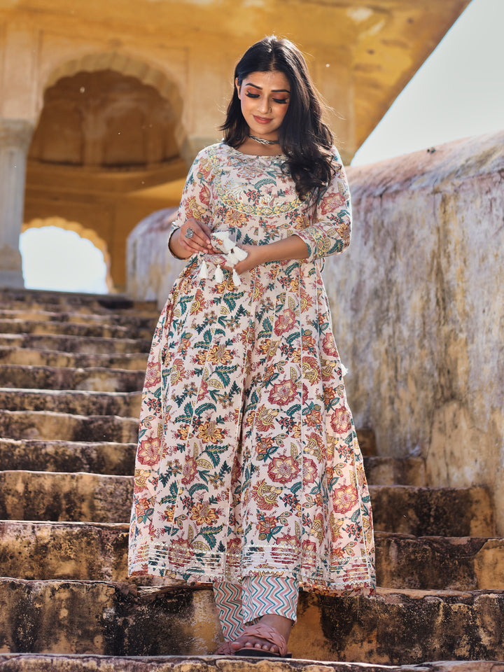 Women'S Off White Cotton Anarkali Kurta Pant Set | LASVINI - Redefining Indian Fashion with Elegance