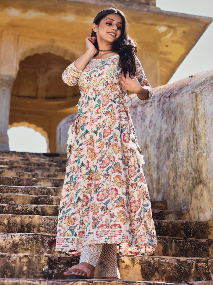 Women'S Off White Cotton Anarkali Kurta Pant Set | LASVINI - Redefining Indian Fashion with Elegance